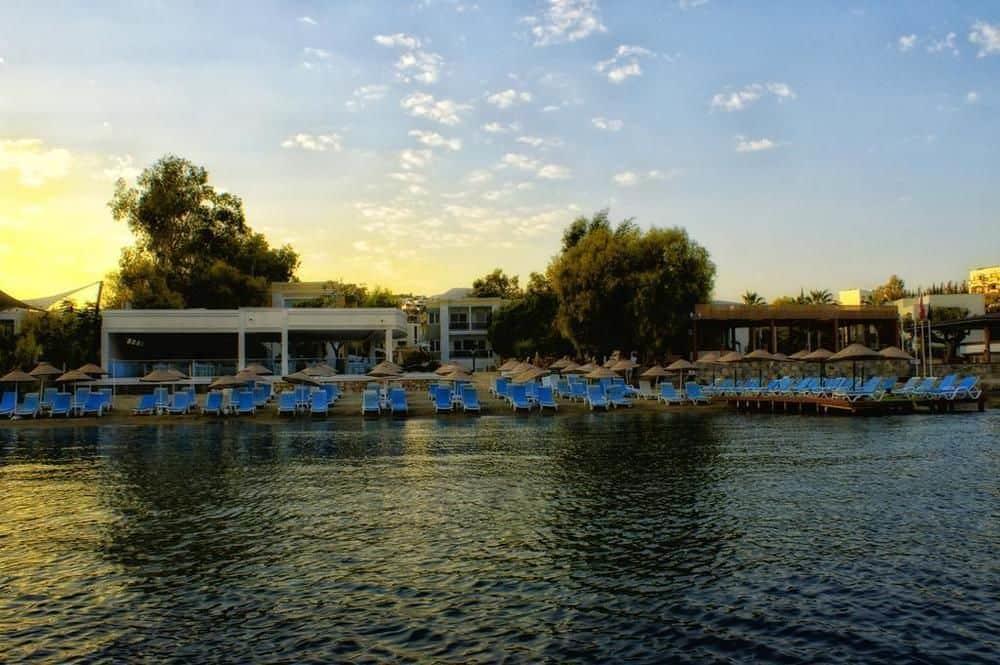 Breeze Beach Hotel By Prestij Gumbet ภายนอก รูปภาพ